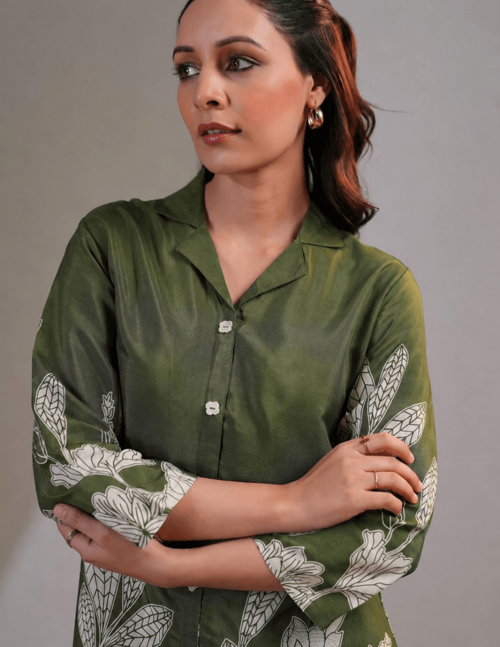Niruva Bloom Into Style Olive Green Floral Printed Cotton 2-Piece Co-ord Set